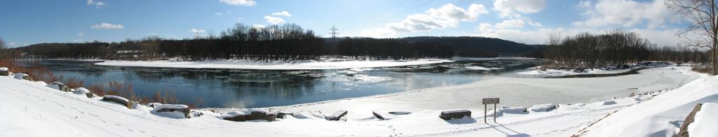 owego_ice_susquehanna_jan232011_001.jpg